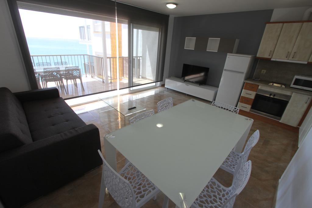 סאלו For A Stay Sant Jordi מראה חיצוני תמונה